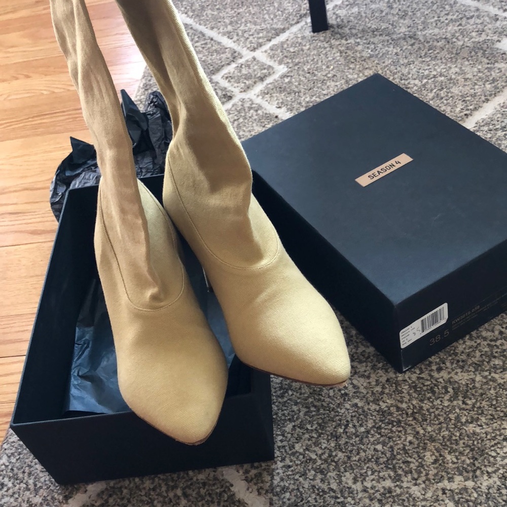 Authentic Yeezy canvas boots 38.5 - Picture 2 of 8